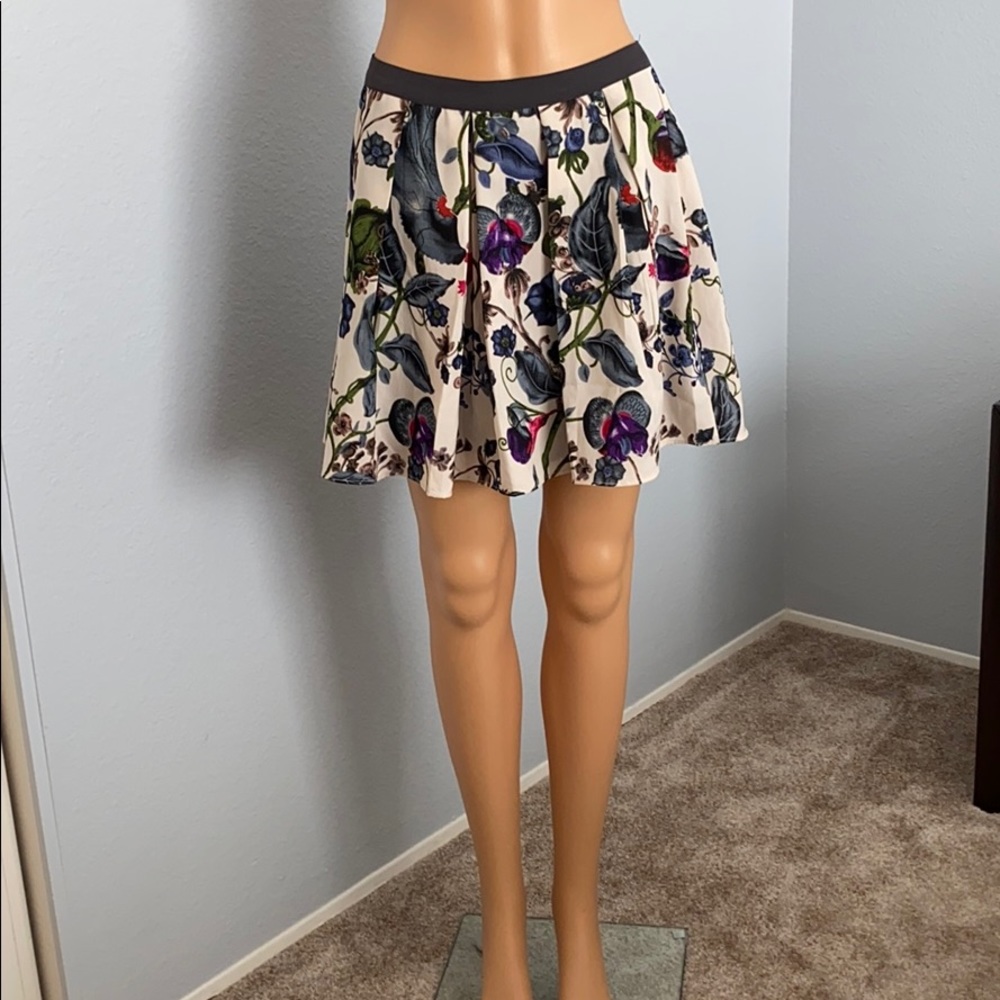 3/$25 W118 by WALTER BAKER Floral Eliza Skirt